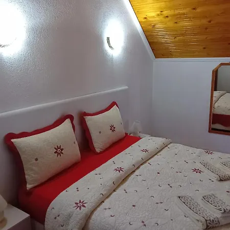Apartment стела *
