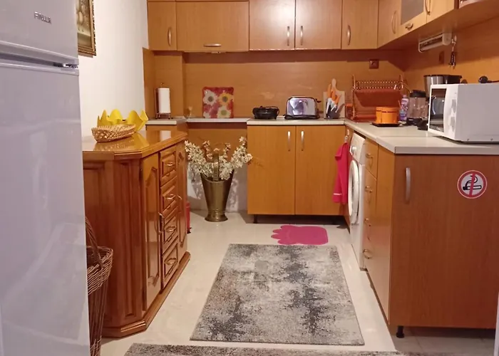 стела Apartamento *